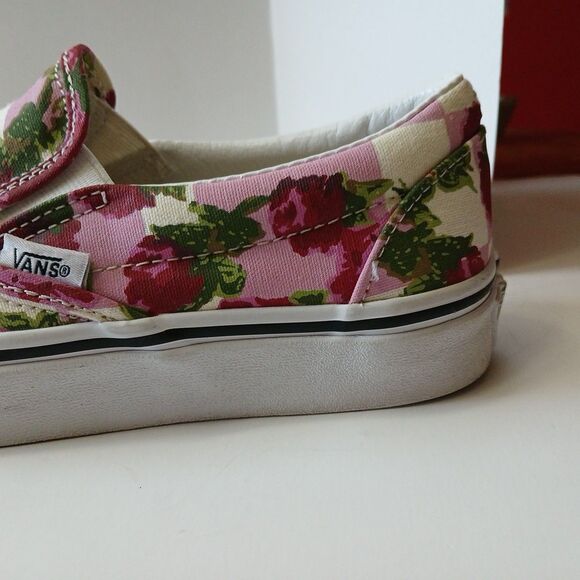 Vans Classic Slip-on Romantic Floral Canvas Pink  Shoes  Womens 7-Mens 5.5 - Picture 12 of 16